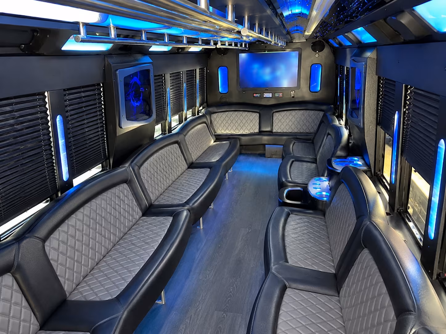 bachelor and bachelorette party buses through palm springs and indio