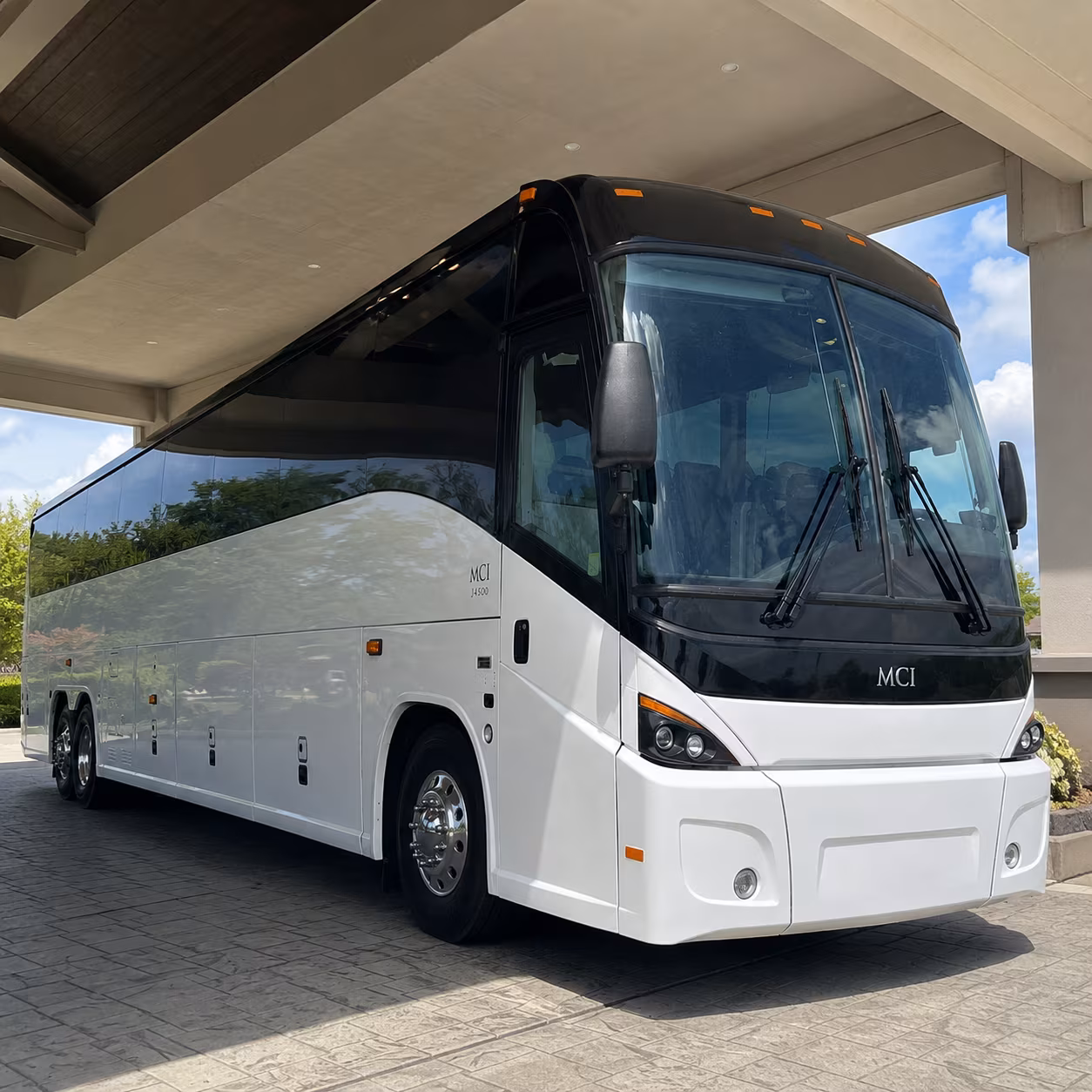 charter bus shuttle service for warehouse and distribution groups near i 10