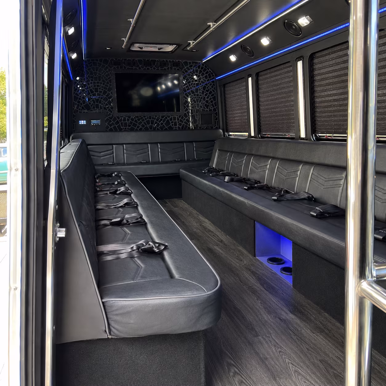 fantasy springs resort casino indio party bus rental