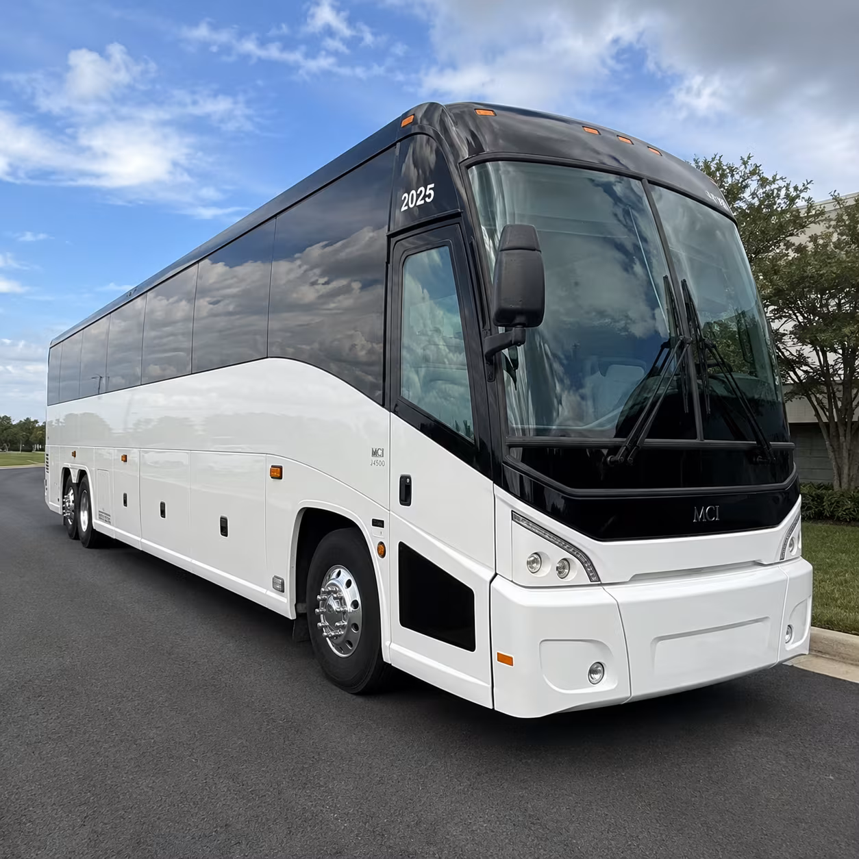 multi day festival weekend buses for your entire group