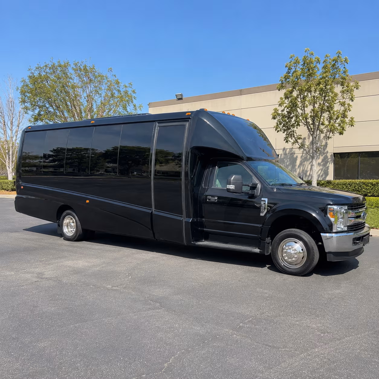 party buses for indio prom nights at fantasy springs and beyond