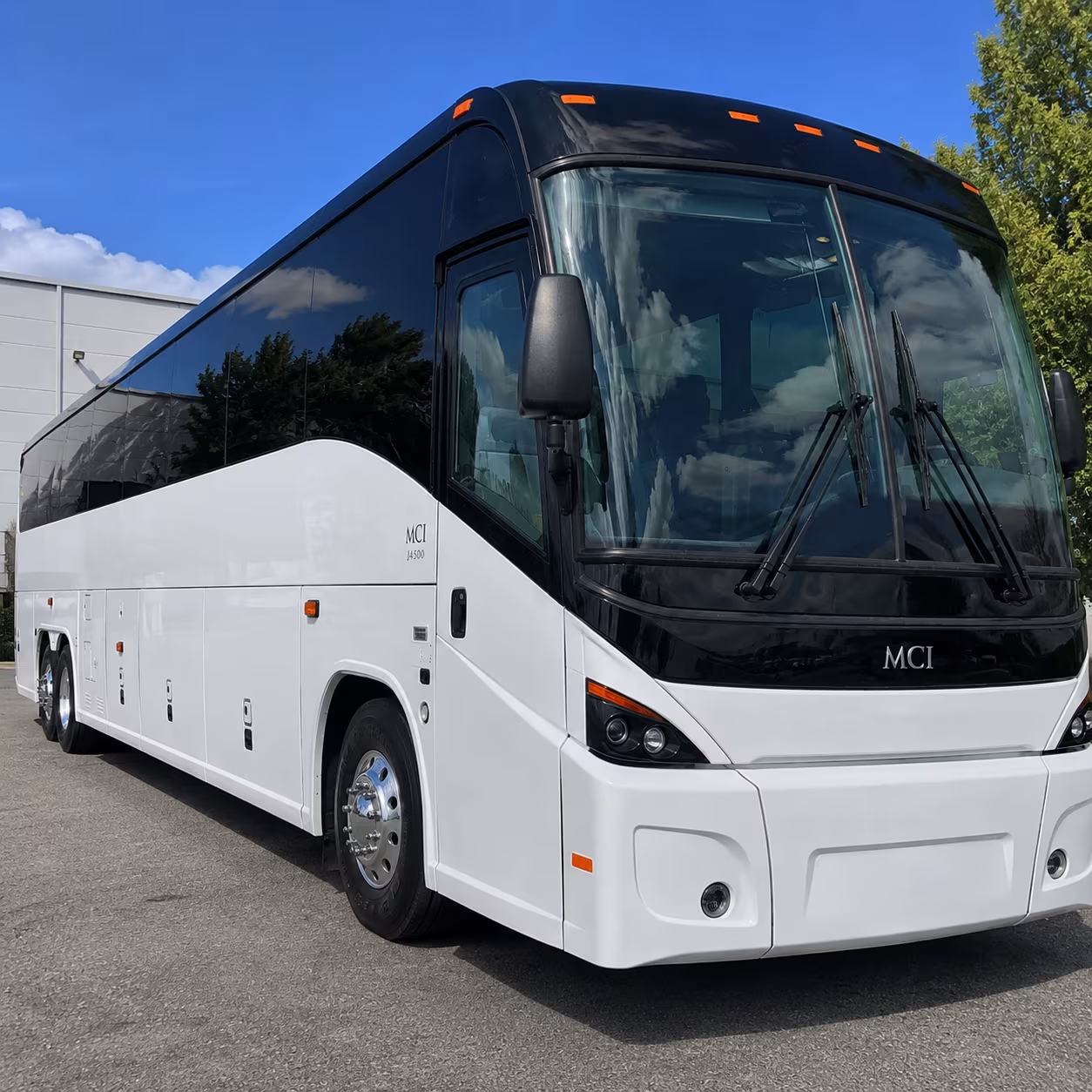 shuttle buses for coachella valley resort and hospitality groups