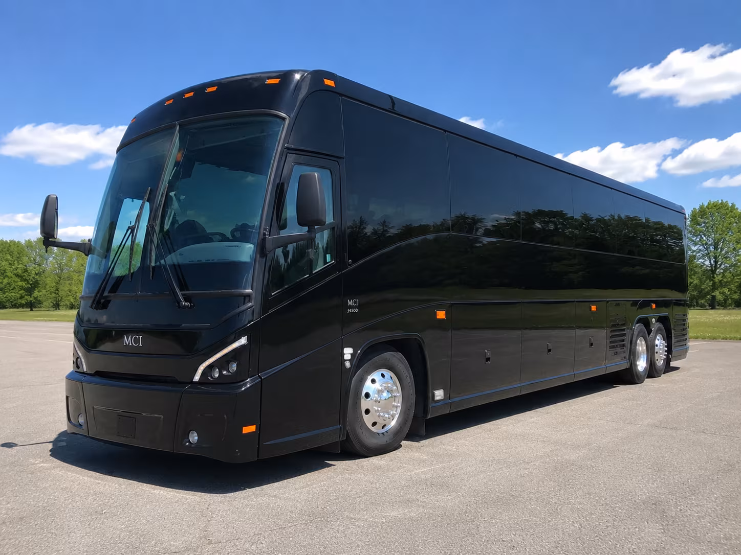 wedding and quinceanera buses that keep every guest together
